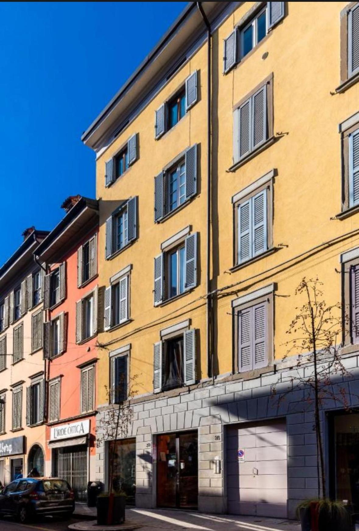 Luna Luxury Suite Bergamo Esterno foto